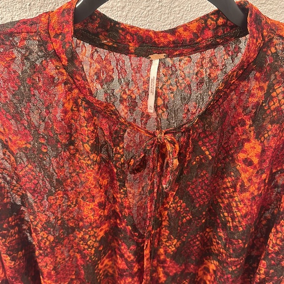 FREE PEOPLE OUT FOR THE NIGHT TOP IN RED/Black NEW never worn XL - Picture 8 of 10